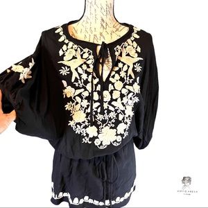 Metropark Black & Cream Tunic/ Mini as Worn by Vanessa Hudgens Size S